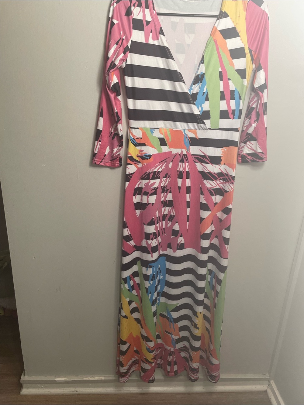 !!!Beautiful colorful full length maxi dress!!! Size Large